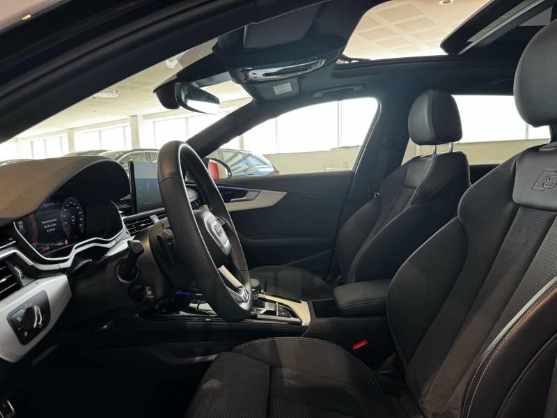 Audi A4 Avant 35 Tfsi 150 s tronic 7 Black Edition