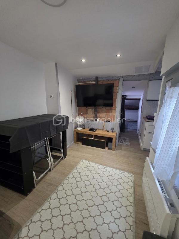 Immeuble - 140 m² - 7 pièces