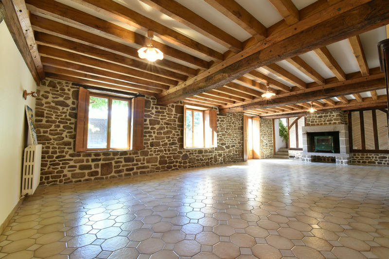 Propriété - 173 m² - 10 pièces