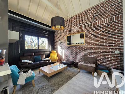 Maison - 208 m² - 8 pièces