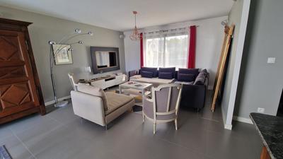 Maison - 99 m² - 3 pièces