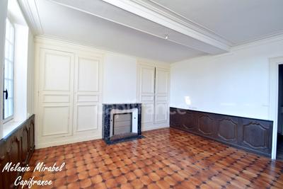 Maison - 155 m² - 8 pièces