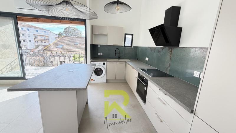 Duplex - 110 m² - 4 pièces