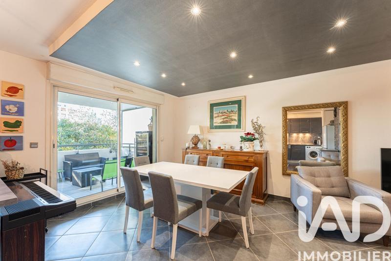 Appartement - 85 m² - 4 pièces