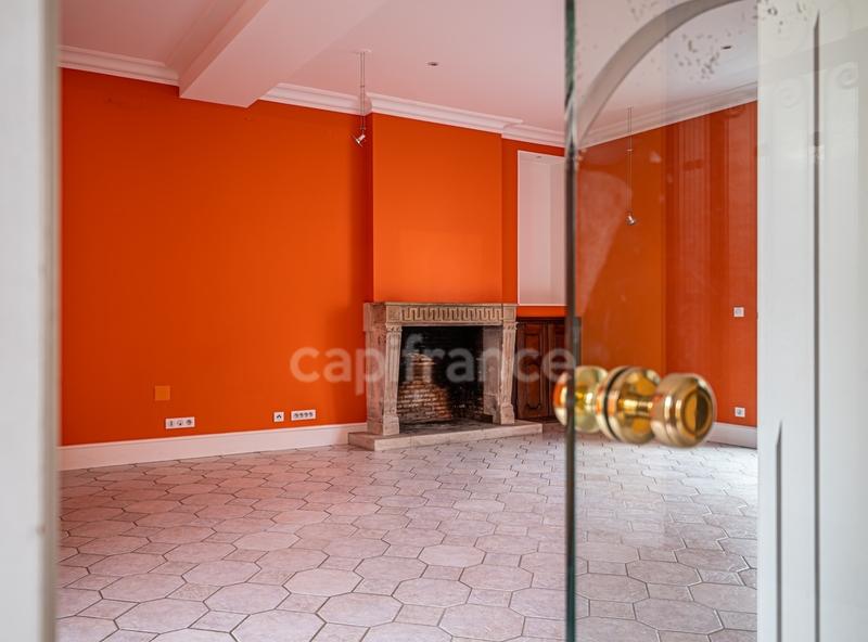 Maison bourgeoise - 380 m² - 10 pièces