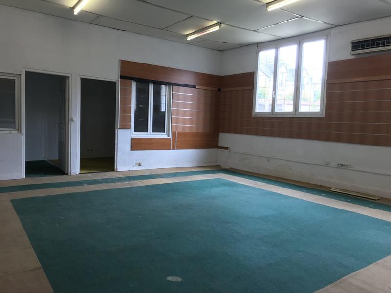 Local commercial - 150 m²