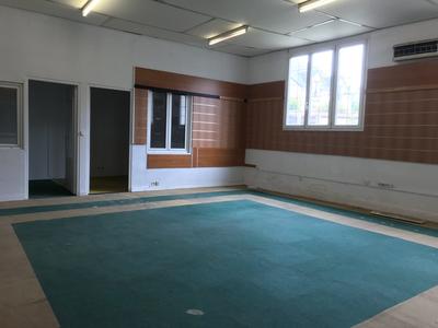 Local commercial - 150 m²