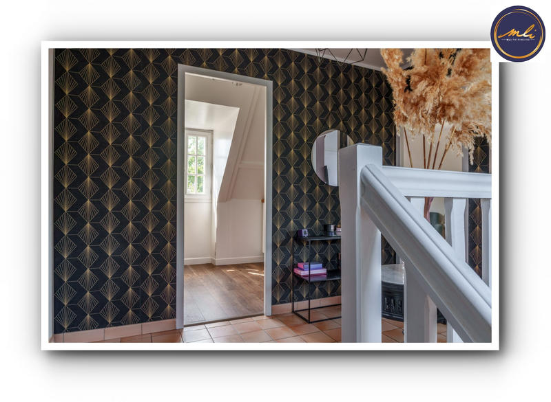 Maison traditionnelle - 175 m² - 7 pièces