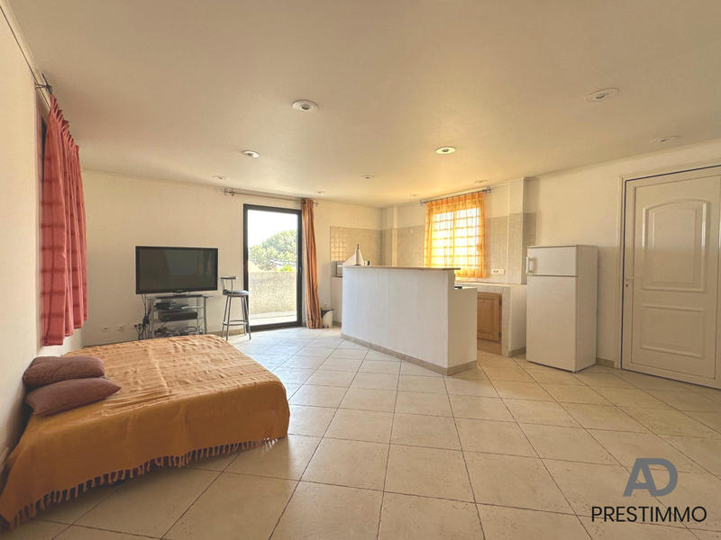 Local d'activités - 450 m²