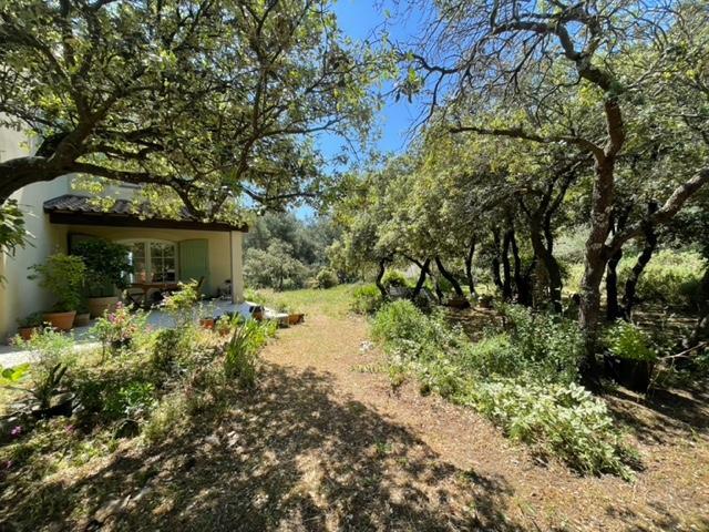 Maison - 224 m² - 7 pièces