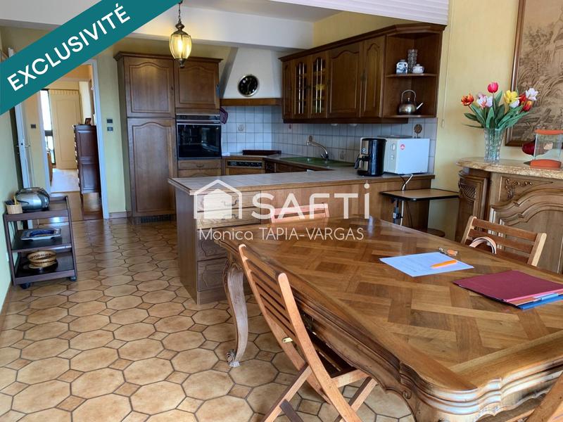 Appartement - 121 m² - 4 pièces