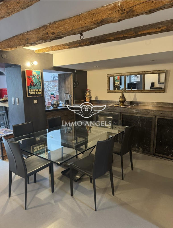 Maison - 150 m² - 4 pièces