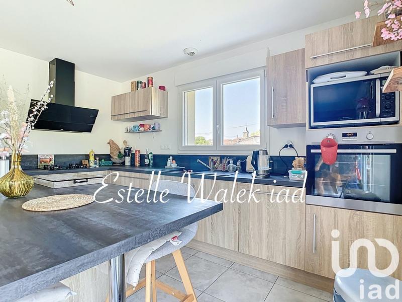 Maison - 98 m² - 5 pièces