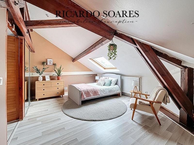 Maison - 160 m² - 7 pièces