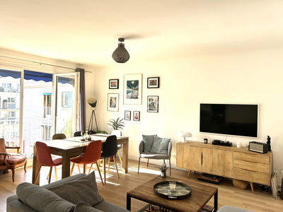 Appartement - 83 m² - 4 pièces