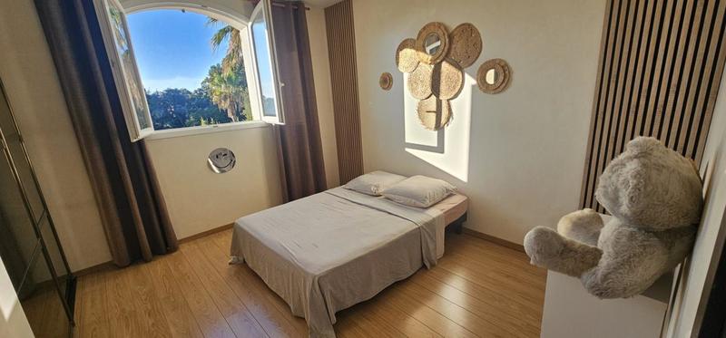 Villa - 170 m² - 5 pièces