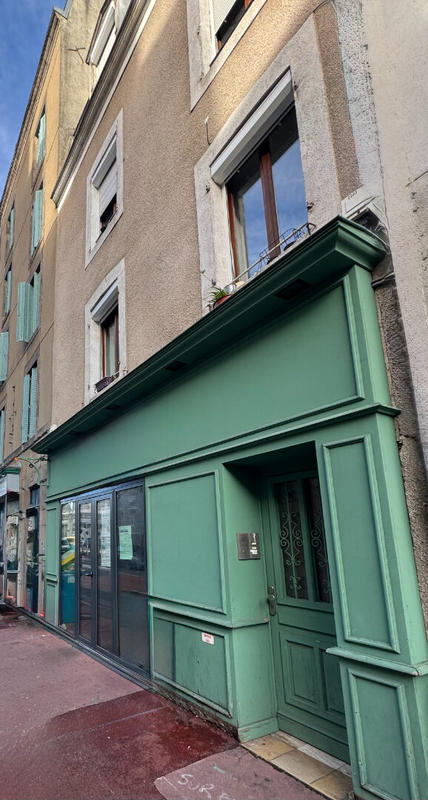 Immeuble - 224 m² - 10 pièces