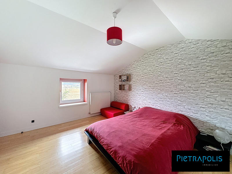 Maison - 147 m² - 5 pièces