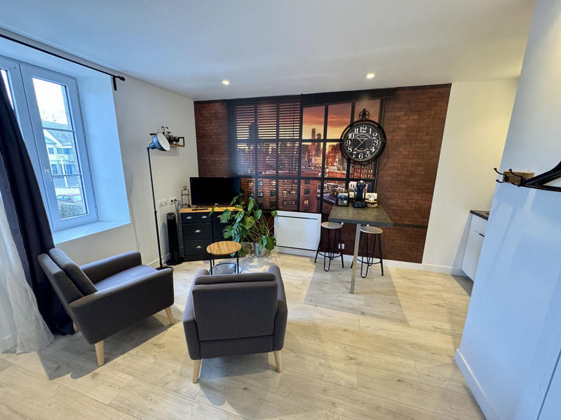 Immeuble - 111 m² - 6 pièces