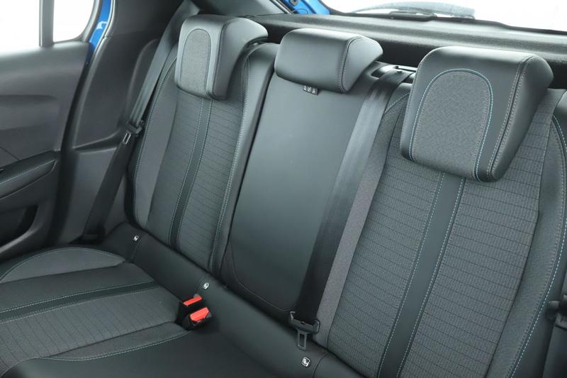 Peugeot 208 1.2 PureTech Allure Eat8 100 ch