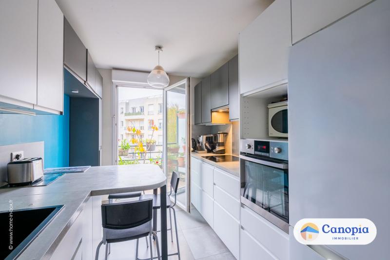 Appartement - 96 m² - 5 pièces