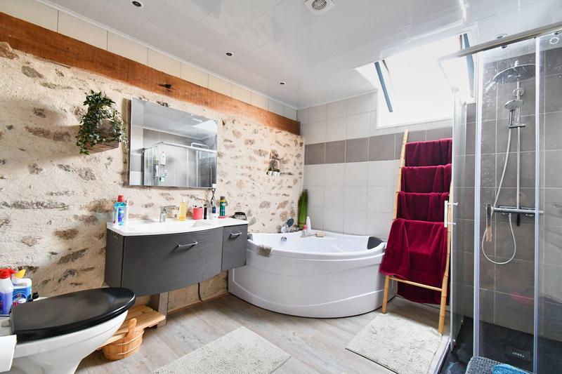 Maison ancienne - 258 m² - 8 pièces