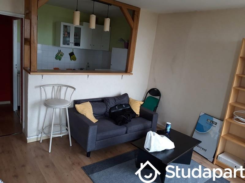 Chambre - 11 m² - 1 pièce