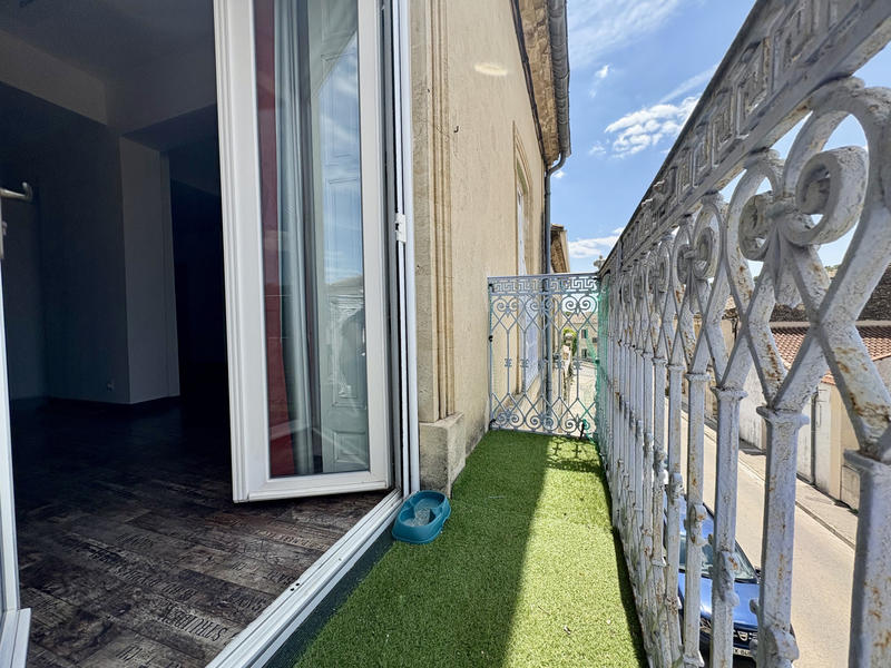 Appartement - 75 m² - 3 pièces