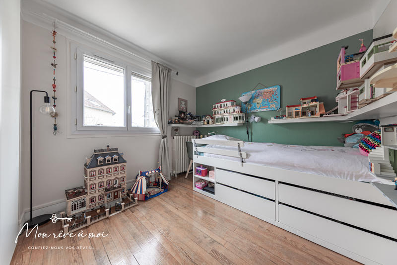 Maison - 89 m² - 5 pièces