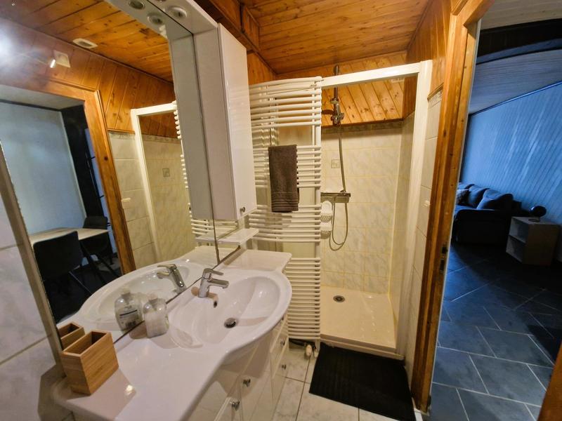 Appartement - 85 m² - 5 pièces