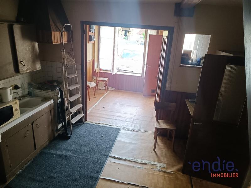 Maison - 101 m² - 6 pièces