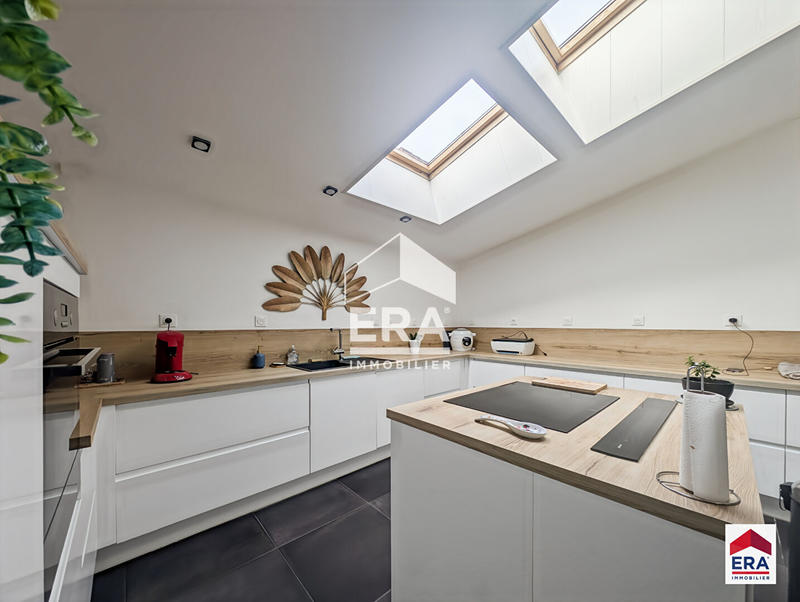 Maison - 155 m² - 4 pièces