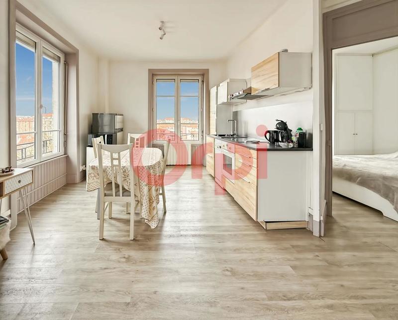 Appartement - 43 m² - 2 pièces