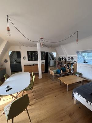 Appartement - 100 m² - 5 pièces