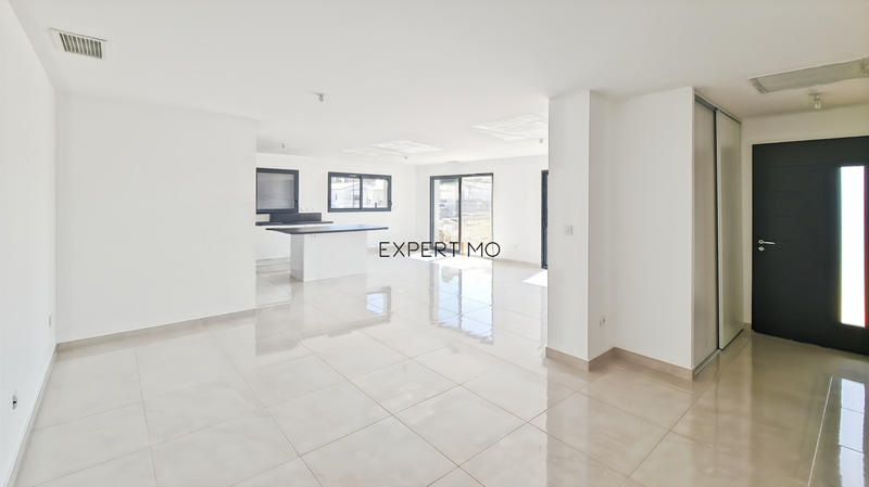 Villa - 123 m² - 4 pièces