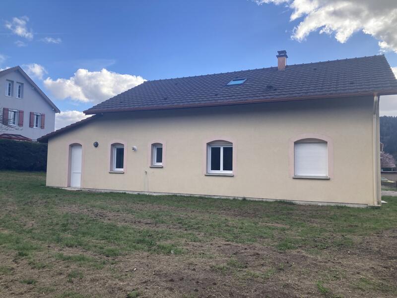 Maison - 140 m² - 5 pièces