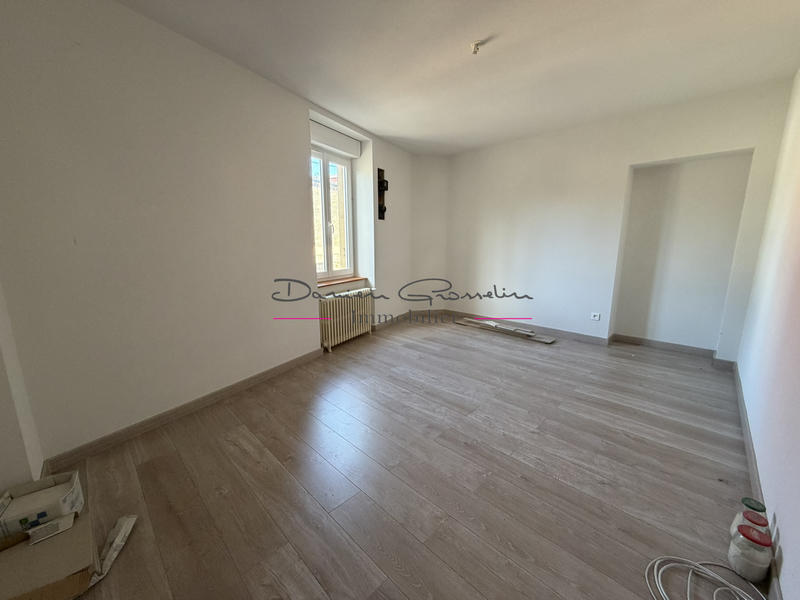 Maison - 312 m² - 11 pièces