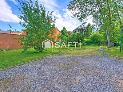 Maison - 221 m² - 9 pièces