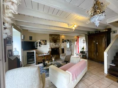 Maison en pierre - 280 m² - 12 pièces