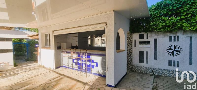 Maison - 165 m² - 8 pièces