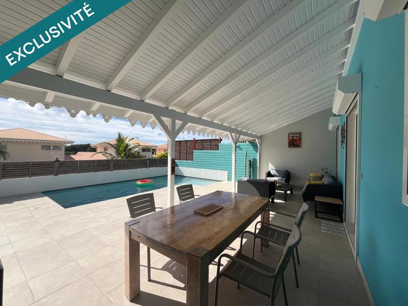 Maison - 94 m² - 5 pièces