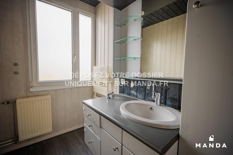 Appartement - 90 m² - 4 pièces