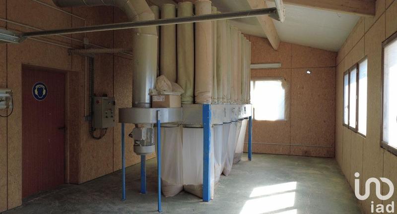 Local commercial - 978 m²