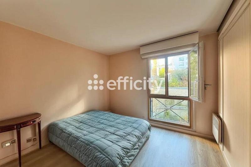 Appartement - 79 m² - 4 pièces