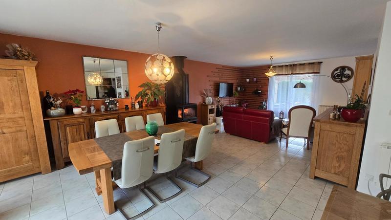 Maison - 160 m² - 5 pièces