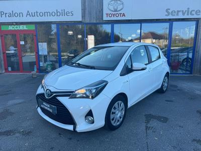 Toyota Yaris III Hybride 100h - Bv E-Cvt Dynamic