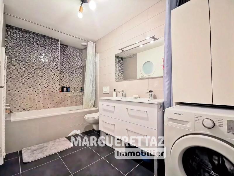 Maison - 103 m² - 5 pièces