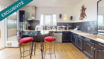 Maison - 170 m² - 5 pièces