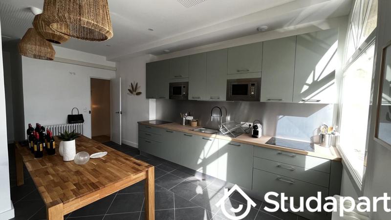 Chambre - 12 m² - 1 pièce