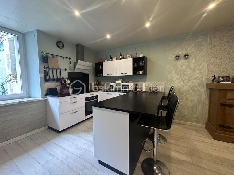 Maison de ville - 229 m² - 8 pièces